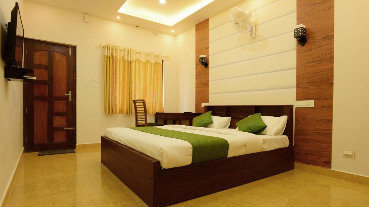 Annus Homestay Ramakkalmedu Ngoại thất bức ảnh