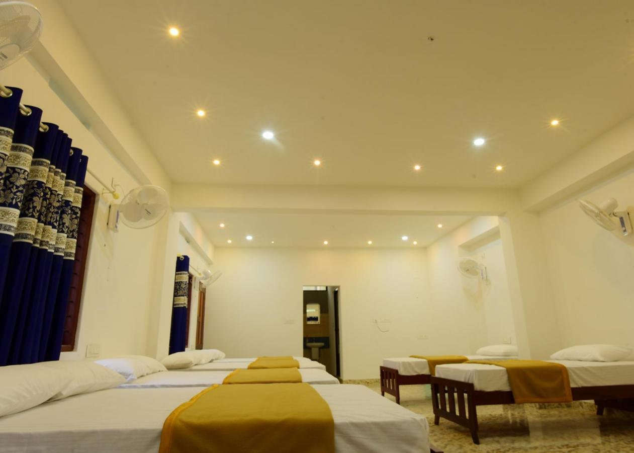 Annus Homestay Ramakkalmedu Ngoại thất bức ảnh